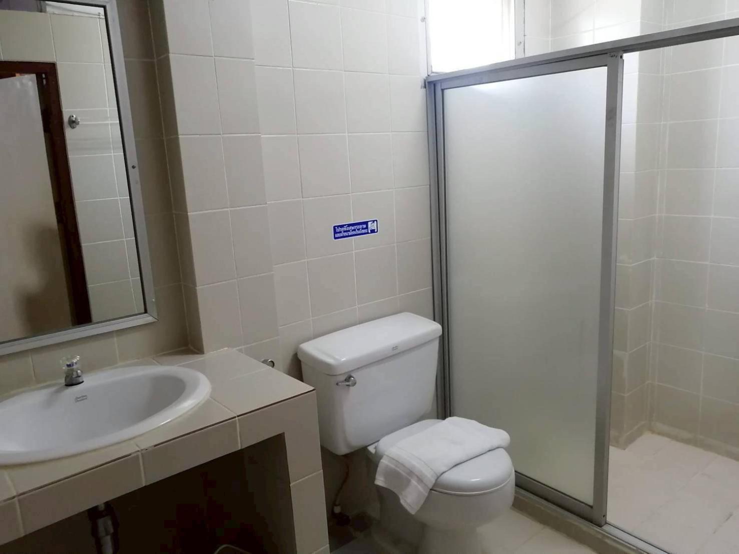 Beachfront Hotel Cha Am Ча-Ам Экстерьер фото